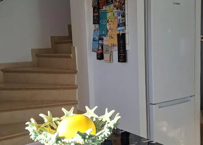 Villa Million Flowers *