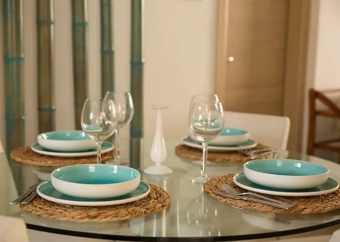 Million Flowers Villa *