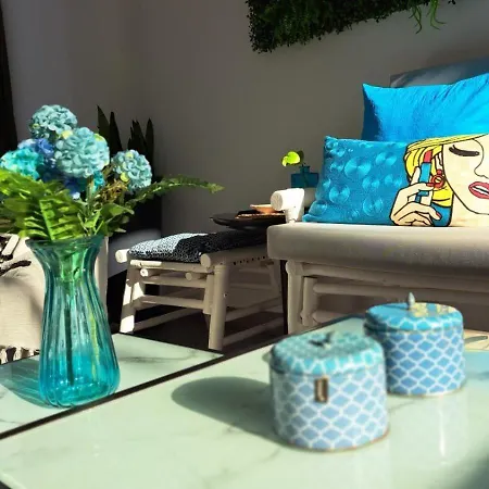 Million Flowers Протарас