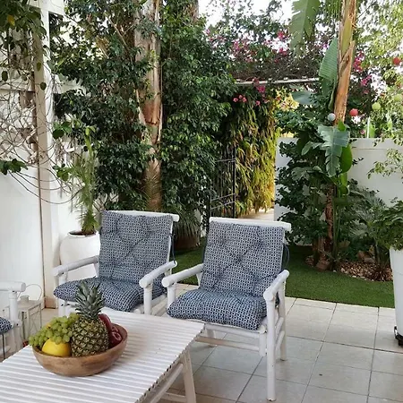 Вилла Million Flowers